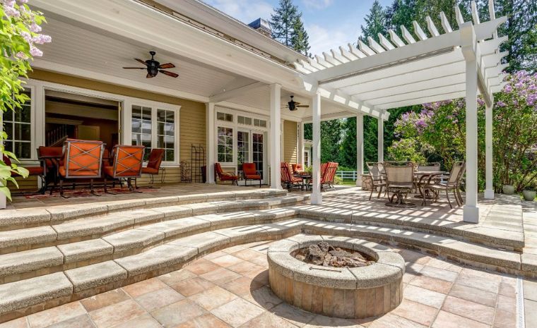 Hardscape Contractor in Chester CT building custom patios with fire pits and seating areas